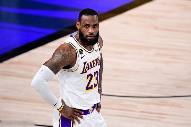 吉诺比利大气：恭喜纽约尼克斯夺得NBA总决赛冠军👏